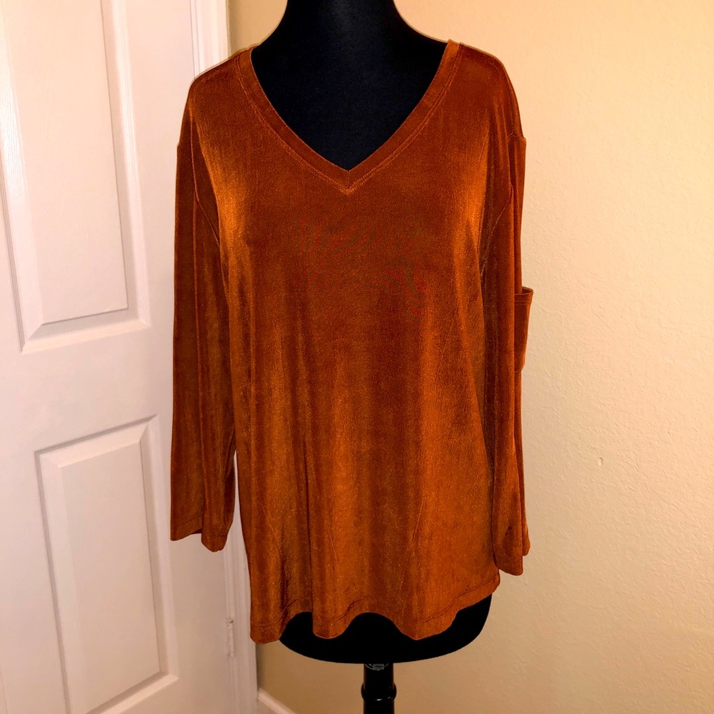 NWT CHICOS TOP